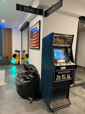 Salle de jeux dans l'établissement Full House, Jacuzzi, Netflix, 8 pers, free Parking 10' Colmar