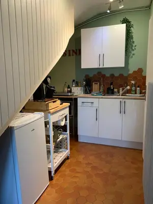Cuisine ou kitchenette dans l'établissement Au reposoir - vue sur la montagne