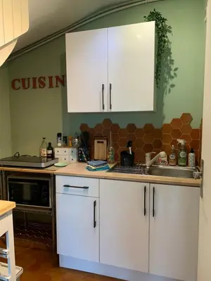 Cuisine ou kitchenette dans l'établissement Au reposoir - vue sur la montagne