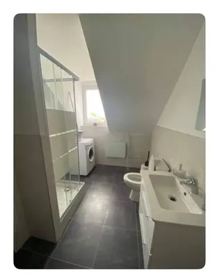 Salle de bains dans l'établissement Appartement 2 pièces cosy proche centre ville