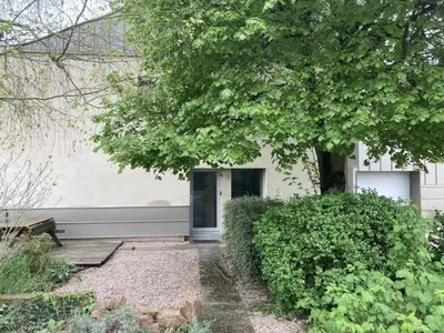 Jardin de l'établissement colmar entier