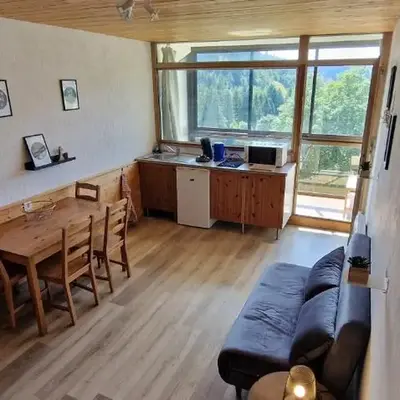 Le Belle-Hutte