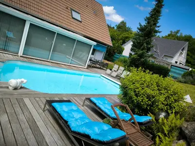 Piscine de l'établissement Vro ou située à proximité