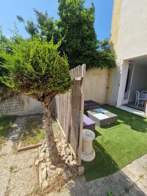 Jardin de l'établissement l'appart en rez de jardin