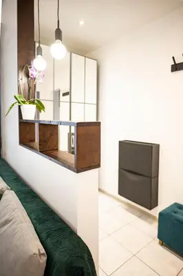 Coin salon dans l'établissement Mega COOL Flat France Suisse