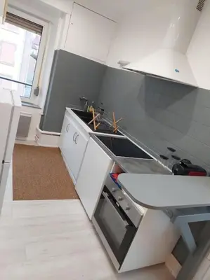 Cuisine ou kitchenette dans l'établissement Le Guebwiller proche centre