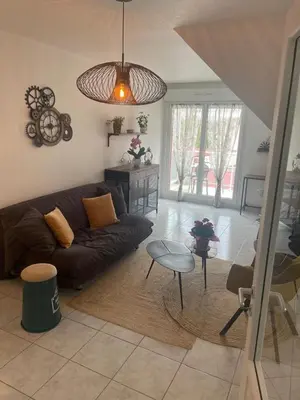 Coin salon dans l'établissement Le Square Appartement spacieux F2 avec terrasse, garage près de Colmar