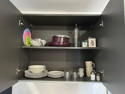 Cuisine ou kitchenette dans l'établissement 50 nuances de rouge
