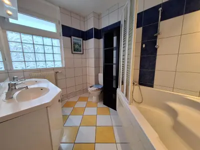 Salle de bains dans l'établissement Le Kuttel Colmar Centre Historique