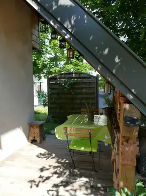 Jardin de l'établissement Les Trois Lanternes