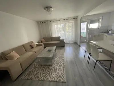 Plan de l'établissement APPARTAMENT 85m2 A 5KM DE BASEL AU 1ERE ETAGE DANS UN CARTIER TRES CALME