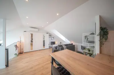 Cuisine ou kitchenette dans l'établissement Superbe appartement climatisé parking free