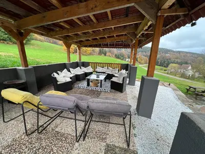 Vue générale sur la montagne ou vue sur la montagne depuis la villa