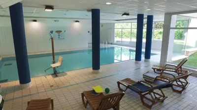 Piscine de l'établissement VVF Alsace Orbey Colmar ou située à proximité