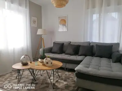 Coin salon dans l'établissement Maison Cosy Mulhouse
