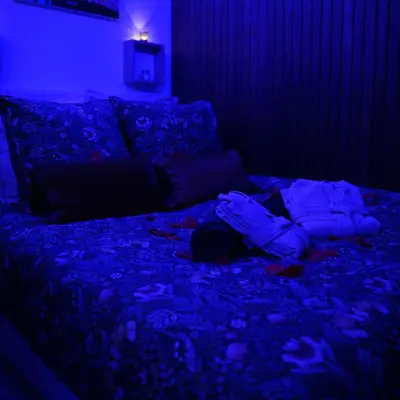 Un ou plusieurs lits dans un hébergement de l'établissement Gîte Studio Alsa 15 avec Jacuzzi privatif