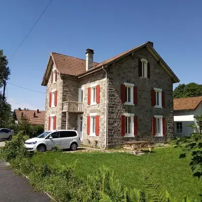 Gite les Granites à moins de 100m du lac