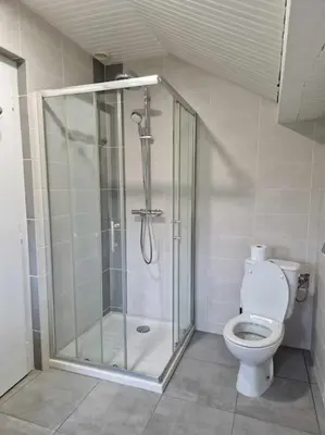 Salle de bains dans l'établissement Chez Katy