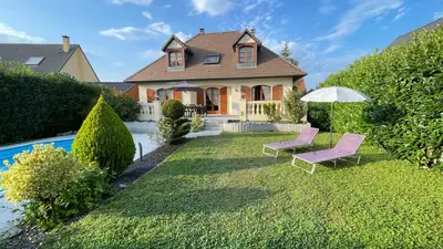 Jardin de l'établissement HAVRE DE PAIX - Maison 3 étoiles - Piscine Privée - Europapark