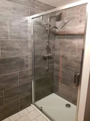 Salle de bains dans l'établissement Superbe chalet Hautes Vosges
