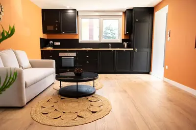 Cuisine ou kitchenette dans l'établissement Villa La Perle Bleue