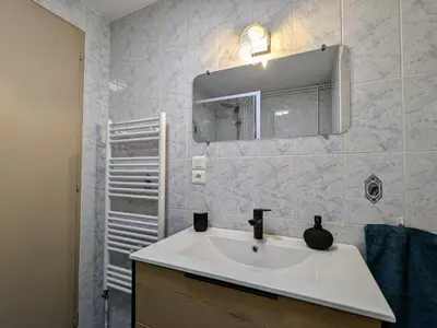 Salle de bains dans l'établissement Appartement chaleureux, 2-4 pers, Vosges, Animaux admis - FR-1-589-685
