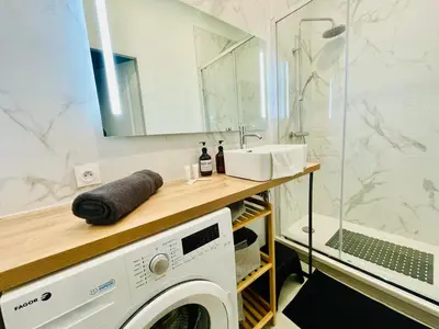 Salle de bains dans l'établissement 101 - Appartement élégant art déco près du centre ville