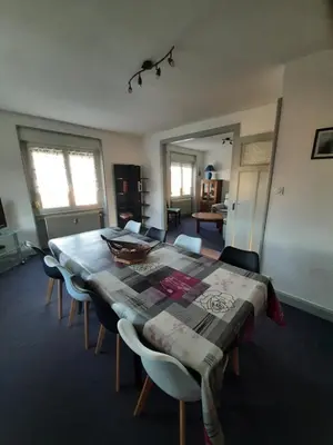 Coin salon dans l'établissement F6 2e étage 4 chambres Gerardmer Centre