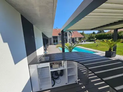 Piscine de l'établissement Le treizième ciel ! ou située à proximité