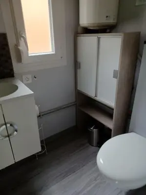 Salle de bains dans l'établissement ChaletBijoux