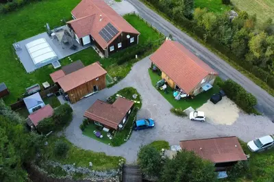Quartier de le chalet ou autre quartier proche