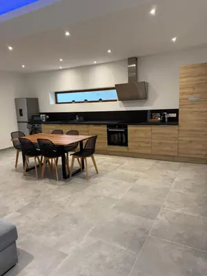 Cuisine ou kitchenette dans l'établissement Appartement Le Belarya
