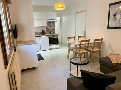 Cuisine ou kitchenette dans l'établissement Le Beuty
