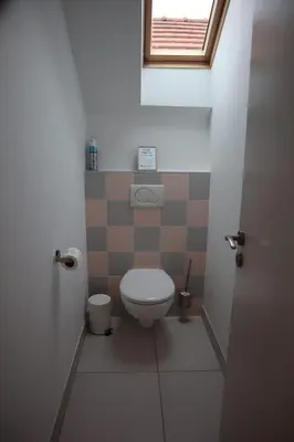 Salle de bains dans l'établissement Maison La Belfort You proche TechnHom