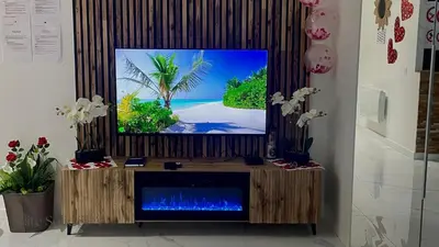 Télévision ou salle de divertissement dans l'établissement SUITE SOLIE SPA Wintzenheim