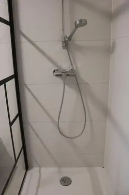Salle de bains dans l'établissement L'Albertine proche Colmar