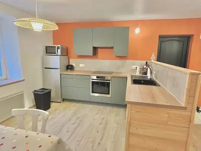 Cuisine ou kitchenette dans l'établissement Naturel loft 5 personnes et jardin