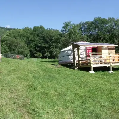 Yourte atypique avec sauna et terrasse privative - FR-1-589-765