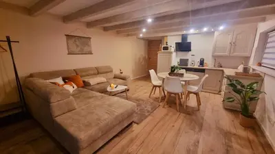 Coin salon dans l'établissement L'Abri des Renards