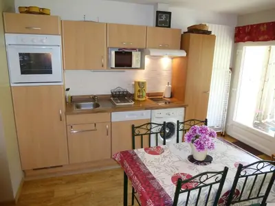 Cuisine ou kitchenette dans l'établissement G2 Fully equipped apartment 1 à 4 pers 3 stars WiFi