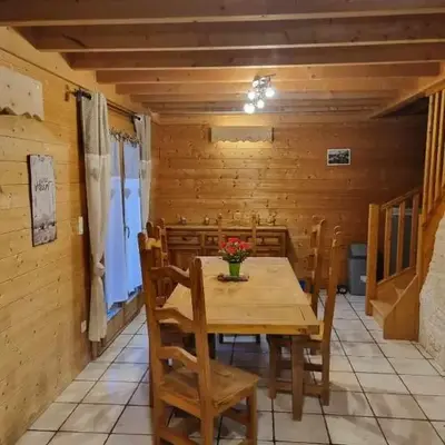 Chalet bois et pierre