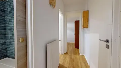 Salle de bains dans l'établissement Le Majestic & Pool Mulhouse