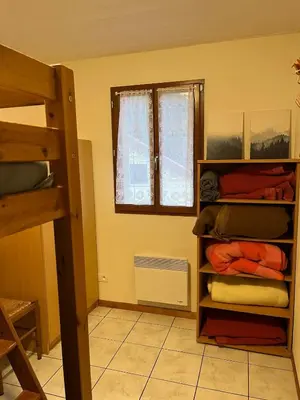 Un ou plusieurs lits dans un hébergement de l'établissement Les gites la Bresse 18 personnes
