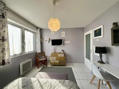 Télévision ou salle de divertissement dans l'établissement Le Cosy Blanchepierre, bel appartement classé 3 étoiles