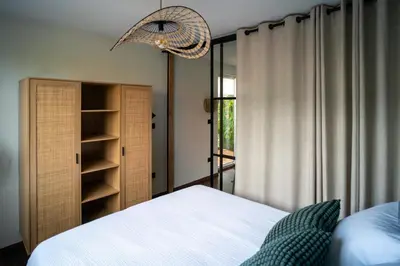 Un ou plusieurs lits dans un hébergement de l'établissement Suite Zen - Calme et Lumière - 2 lits 160 cm - Parking privé résidence