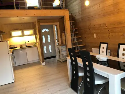 Cuisine ou kitchenette dans l'établissement Charmant gîte en forêt vosgienne avec parking privé - FR-1-589-785