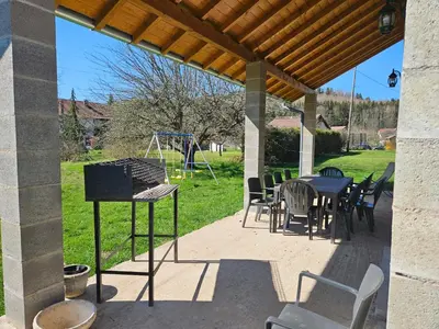 Terrasse ou espace extérieur de l'établissement Le gîte des Vosges 2