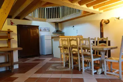 Cuisine ou kitchenette dans l'établissement Le Gite
