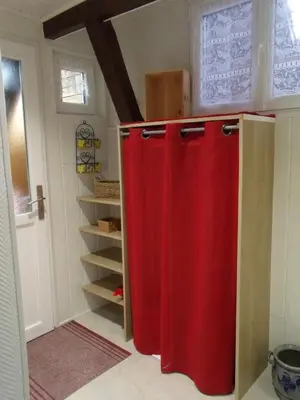 Cuisine ou kitchenette dans l'établissement Gite 