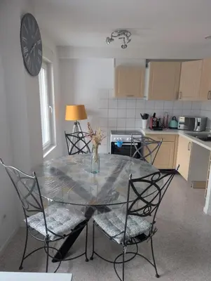 Cuisine ou kitchenette dans l'établissement Appartement calme hyper centre